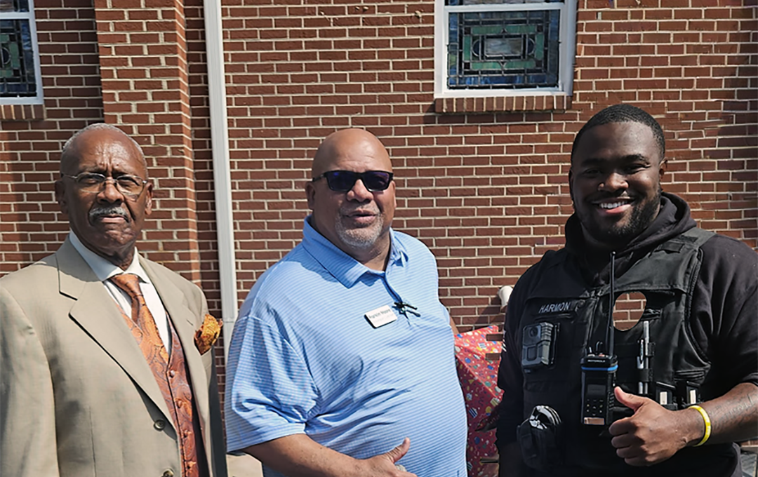 Franklin Moore Thumbs Up